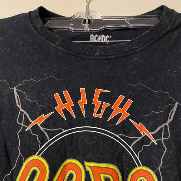 AC/DC High Voltage Black Cropped Short Sleeve T Shirt 100% Cotton Size Large - Picture 5 of 6